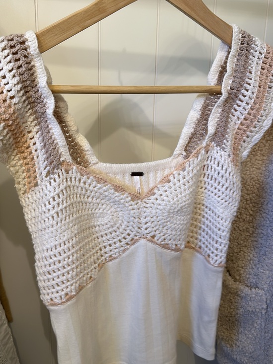 Free People Tops - Free People Crochet Panel White & Beige Crop Top
